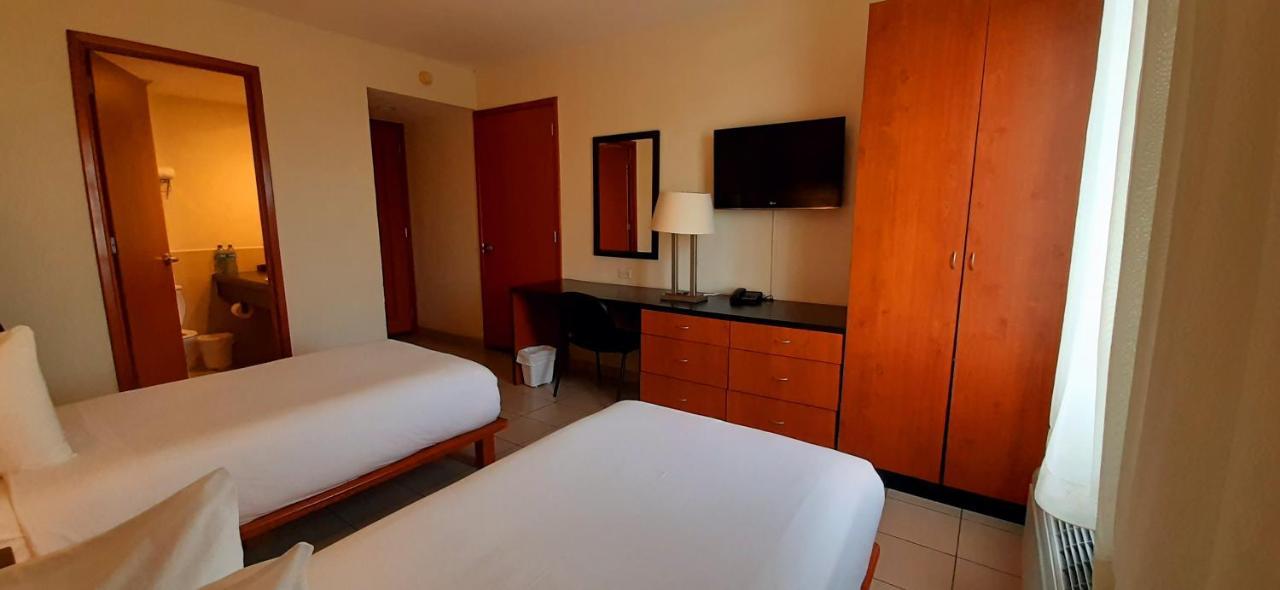 Comfort Inn Real Ла-Уньон Экстерьер фото